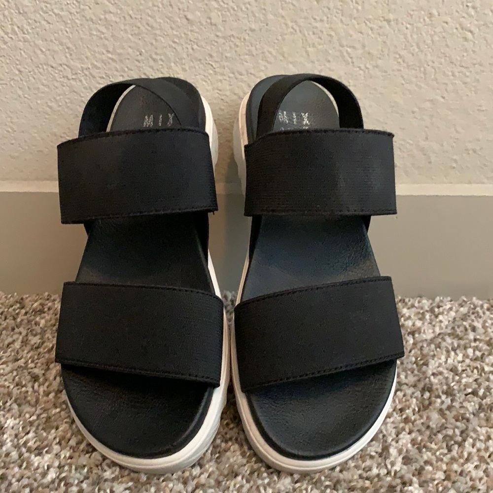 Black sandals